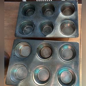 Vintage muffin pans